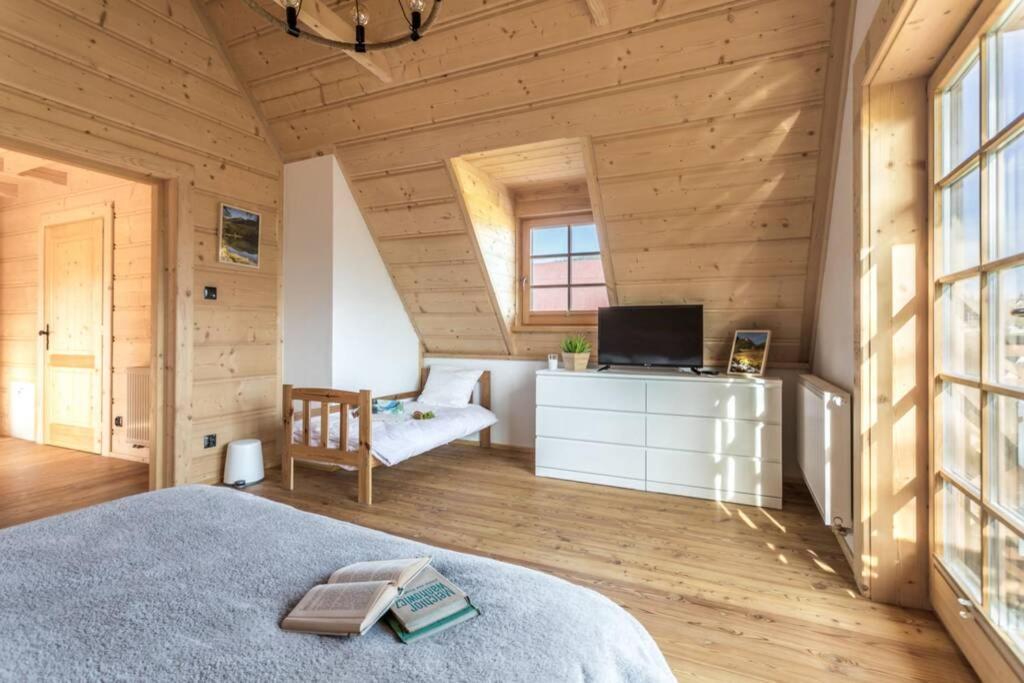 Willa Pitoniowka Z Sauna, Netflix Oraz Xbox One กอสเชียลิสกอ ภายนอก รูปภาพ